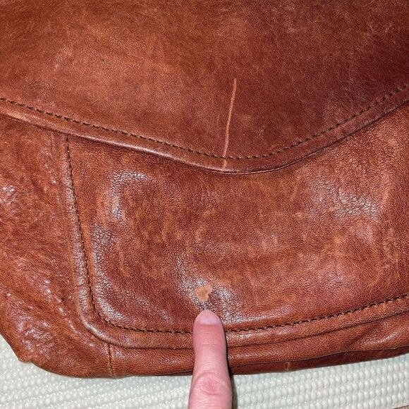 FOSSIL TAN LEATHER FLAP OVER MAGNETIC CLOSE PURSE LONG LIVE VINTAGE - Picture 2 of 12